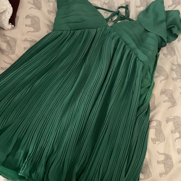 Lulus Amalfi Coast Green Pleated Flutter Sleeve Mini Dress - Picture 5 of 7